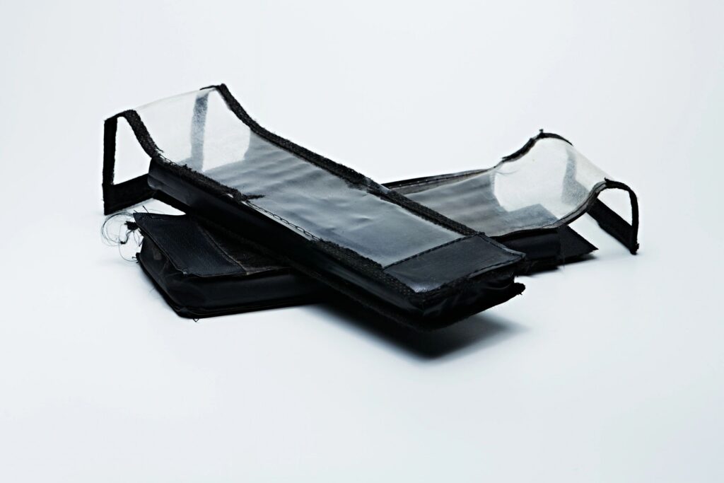 Remote control cade